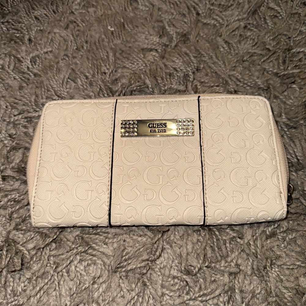 Beige Guess wallet